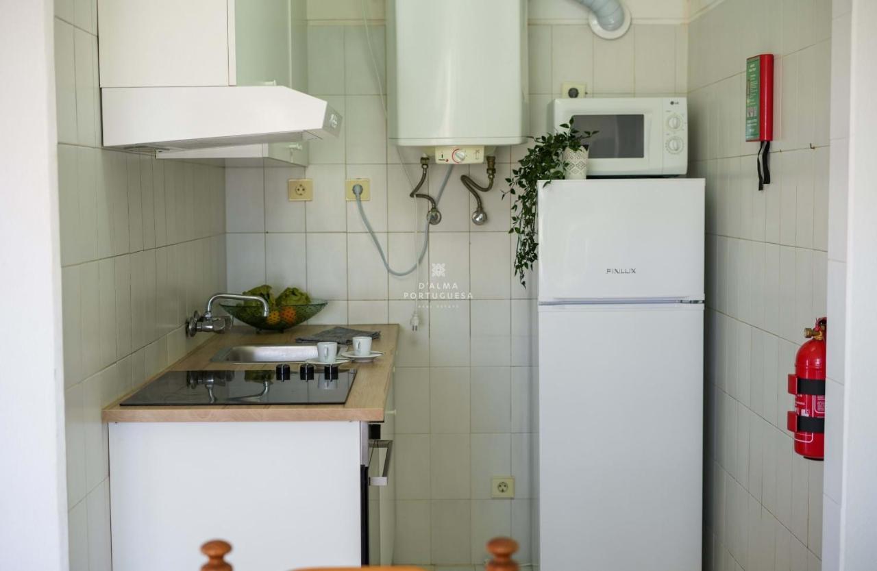 Apartamento Lavanda - Torre Castelo By Dalma Portuguesa アルマカオ・デ・ペラ エクステリア 写真